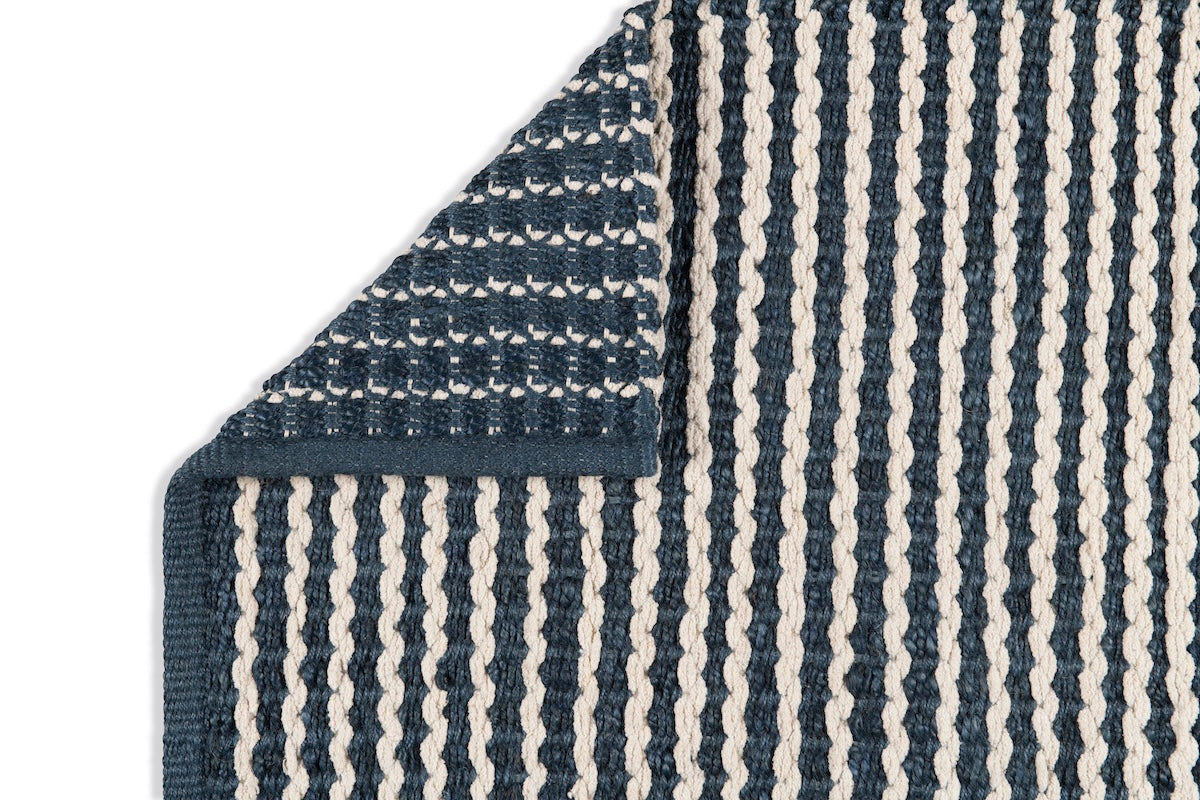 Scallop Stripe Rug - Sapphire and Eggshell