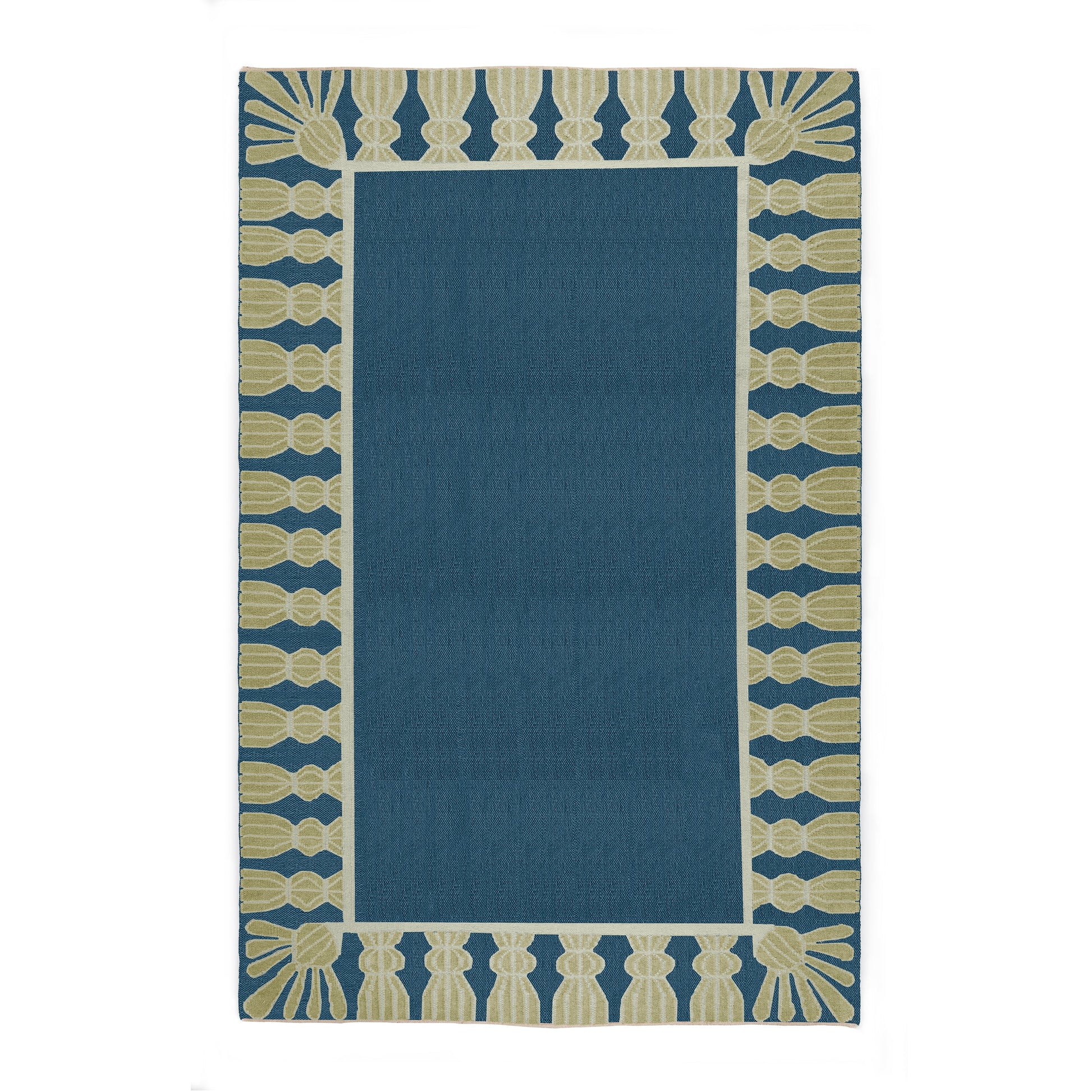 Tassel Performance Indoor/Outdoor Rug in Harbor Blue