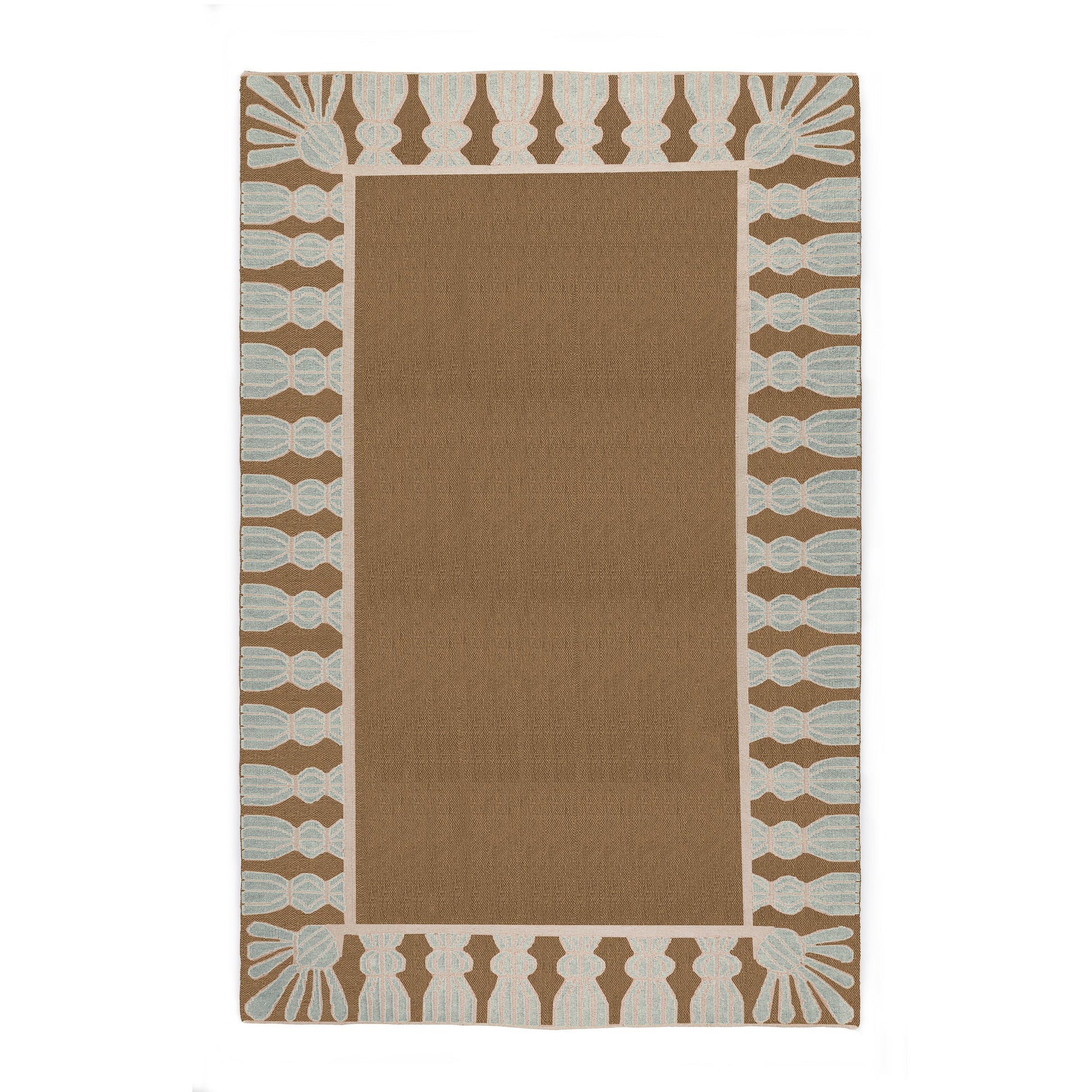 Tassel Performance Indoor/Outdoor Rug in Shingle Row